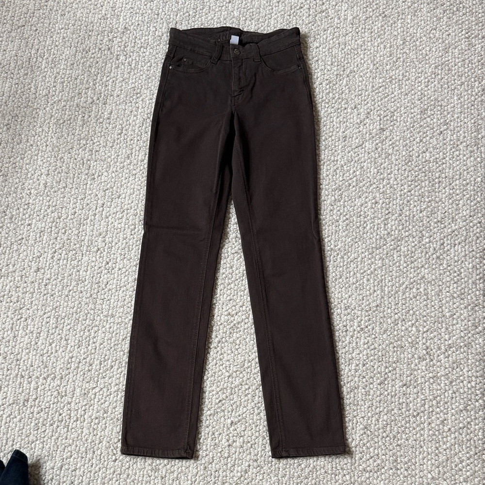 MAC Brown Jeans